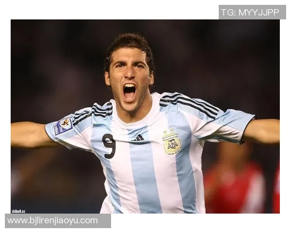 肯德基合作的足球明星盘点及其影响力分析 肯德基合作的足球明星盘点及其影响力分析